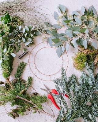 wreath course booking HATHERLEY MANOR 13TH DECEMBER